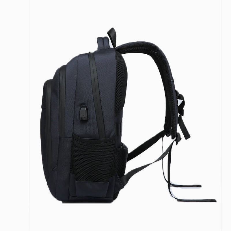 Camden Defender Tactical Backpack: image 2
