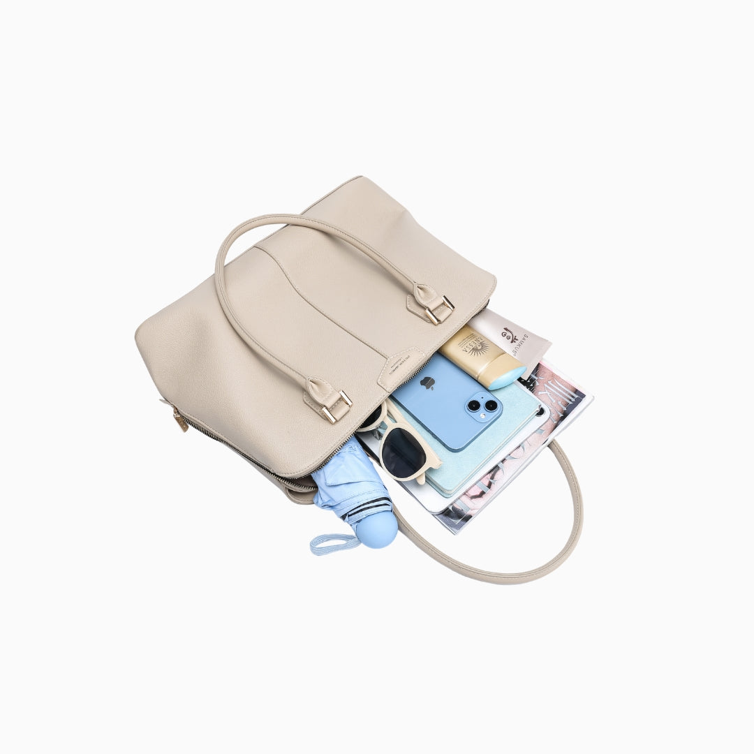 Elystan Shoulder Bag: Soft Sand